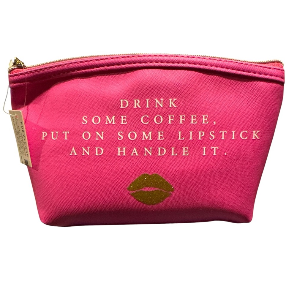 ⭐️NWT⭐️Pink Cosmetic Pouch
